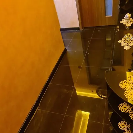Super Luxury Room For Two In The Center Of Burgas Burgasz
