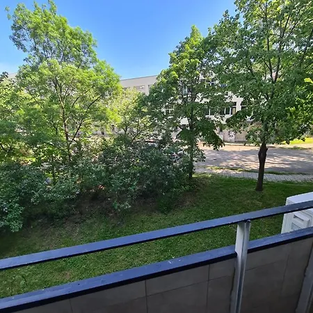 Super Luxury Room For Two In The Center Of Burgas Burgasz